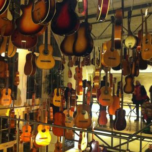 1502_Gitarrenparadies_press.jpg
